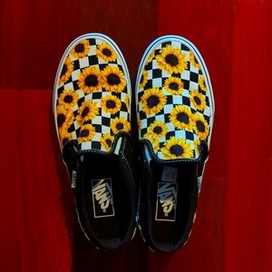 Vans CustomsSunflower ClassicSlip-on Shoes Black
